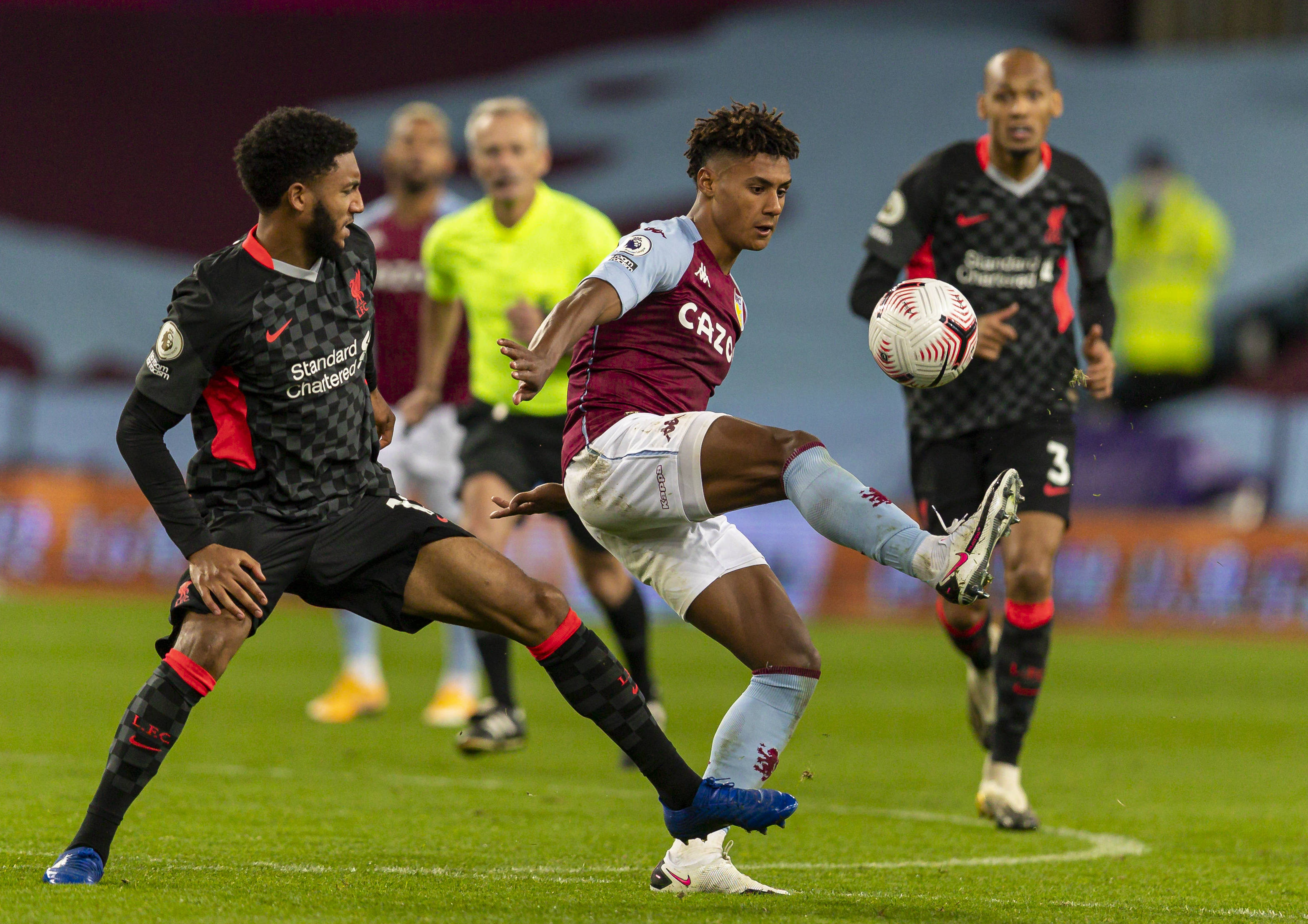 也极大地振 也极大地振